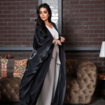 Cristal Abaya